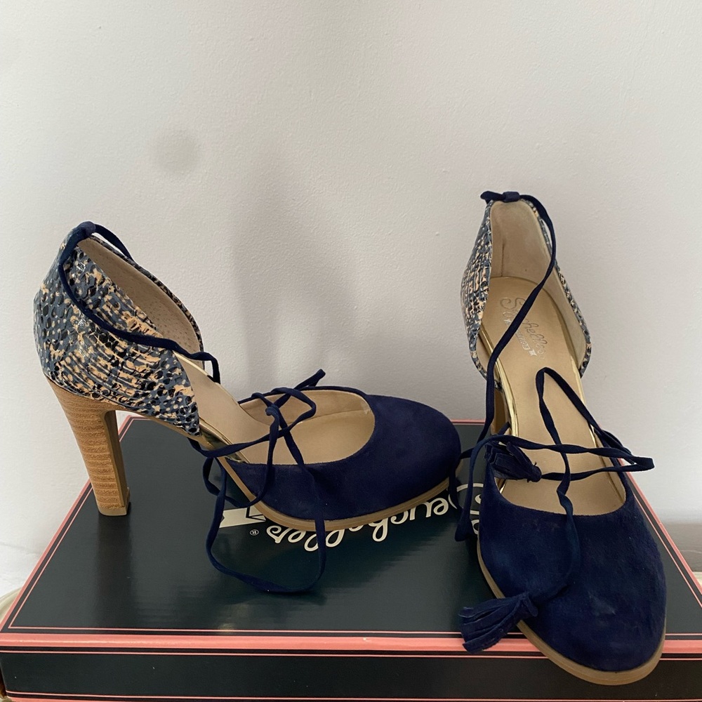 NWB Seychelles Aware Wraparound Pumps High Heels